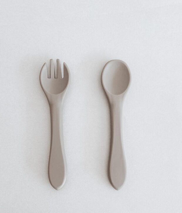 milk addict silicone spoon & fork set sage
